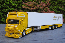 20250715-Laura-Trans-00029