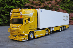 20250715-Laura-Trans-00036