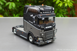 20241218-Leus-R-00059