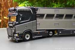 20241218-Leus-R-00072