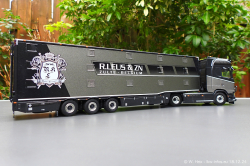 20241218-Leus-R-00102