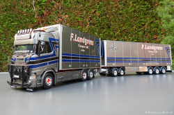 20260107-Lundgrens-00032