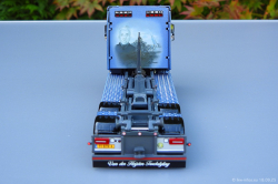 20250913-Pluymboom-00011