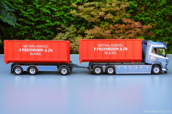 20250913-Pluymboom-00085