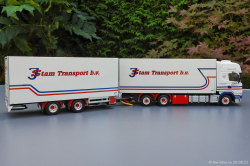 20250820-Stam-J-00031