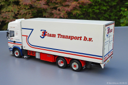 20250820-Stam-J-00063