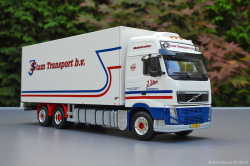 20250820-Stam-J-00101