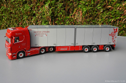 20251221-Steiner-00032