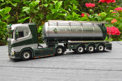 20250627-Triest-van-00034