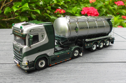 20250627-Triest-van-00035