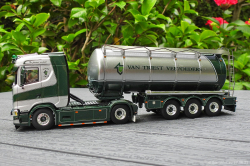 20250627-Triest-van-00040