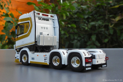 20251105-Verlhac-00011