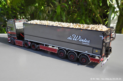 202403249-Winter-de-00200