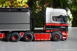 202403249-Winter-de-00223