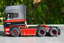 202403249-Winter-de-00246