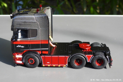 202403249-Winter-de-00253