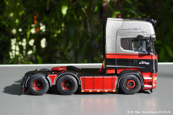 202403249-Winter-de-00270