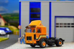 20251206-MAN-F8-19321-orange-00003