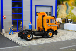 20251206-MB-NG-1838-orange-00026