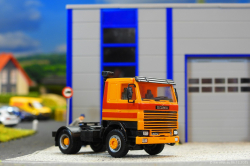 20251206-Scania-142-M-V8-orange-00025