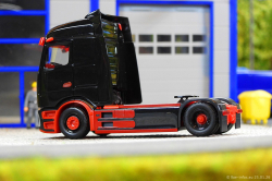 20260221-IMB-eActros-schwarz-rot-01013