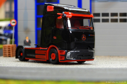 20260221-IMB-eActros-schwarz-rot-01030
