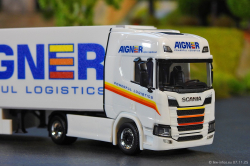 20251107-Aigner-00041
