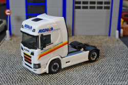 20251107-Aigner-00052