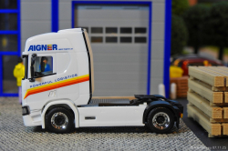 20251107-Aigner-00058