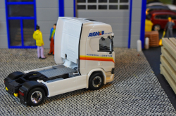 20251107-Aigner-00065