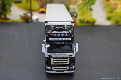 20251130-A-S-Cargo-00054