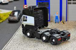 20251130-A-S-Cargo-00067