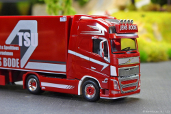 20251116-Bode-Jens-00833