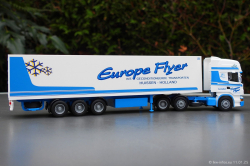 20250111-Europe-Flyer-00034