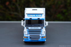 20250111-Europe-Flyer-00061