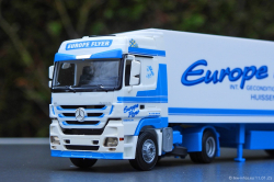 20250111-Europe-Flyer-00065