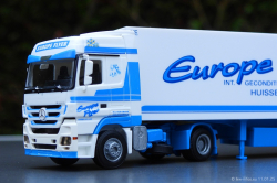 20250111-Europe-Flyer-00066