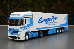 20250111-Europe-Flyer-00129