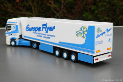 20250111-Europe-Flyer-00136