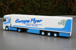 20250111-Europe-Flyer-00145