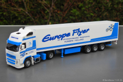 20250111-Europe-Flyer-00176