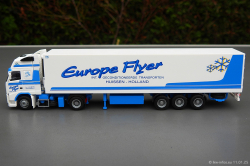 20250111-Europe-Flyer-00191