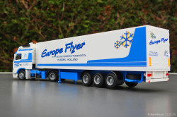 20250111-Europe-Flyer-00197