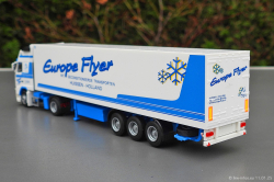 20250111-Europe-Flyer-00200