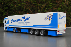 20250111-Europe-Flyer-00258