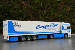 20250111-Europe-Flyer-00266