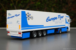 20250111-Europe-Flyer-00270