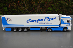 20250111-Europe-Flyer-00273