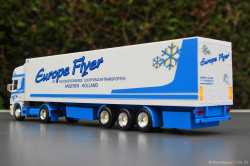 20250111-Europe-Flyer-00313