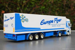 20250111-Europe-Flyer-00323